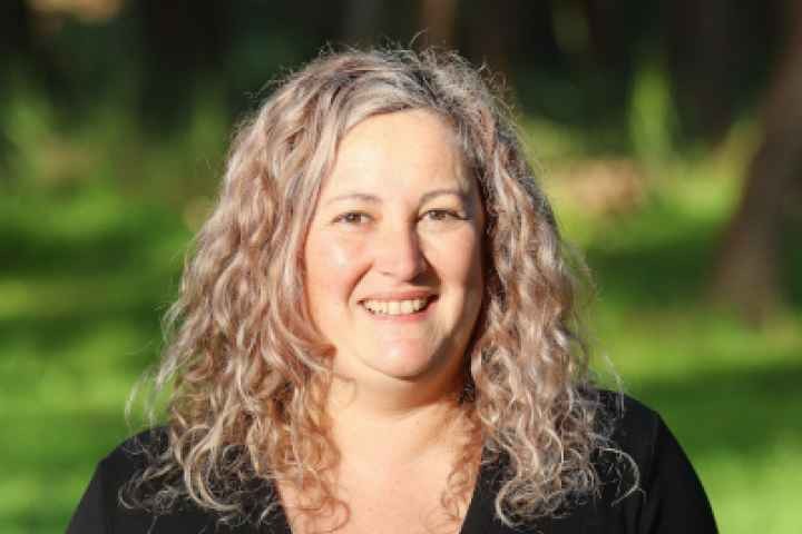 Nagambie Library - Fiona Hardy