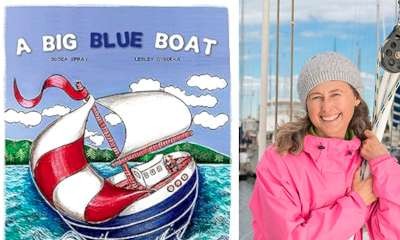 Violet Town Library - Susea Spray