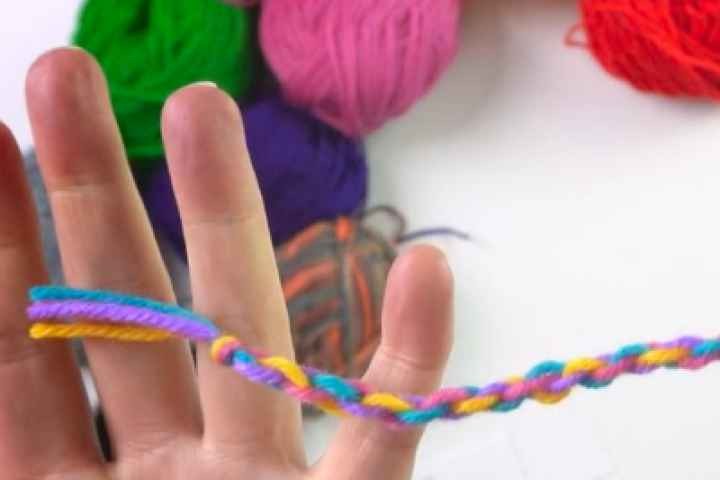 Euroa Library - Friendship Bracelets