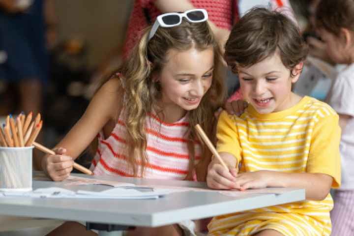 Cobram Library - Make A Party Hat: NGV Kids on Tour