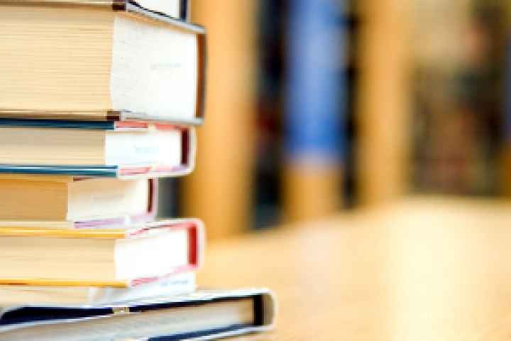 Yarrawonga Library - Book Sale
